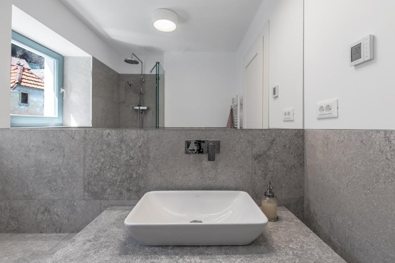 Apartament Olarilor