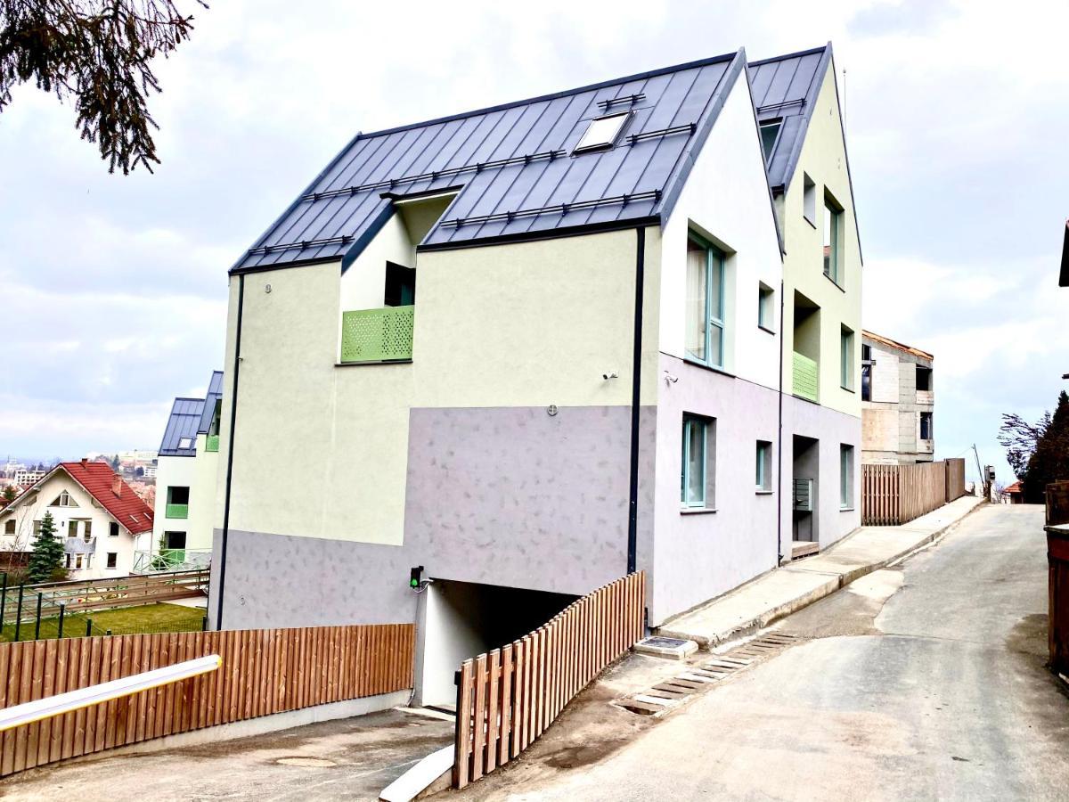 Apartament Olarilor